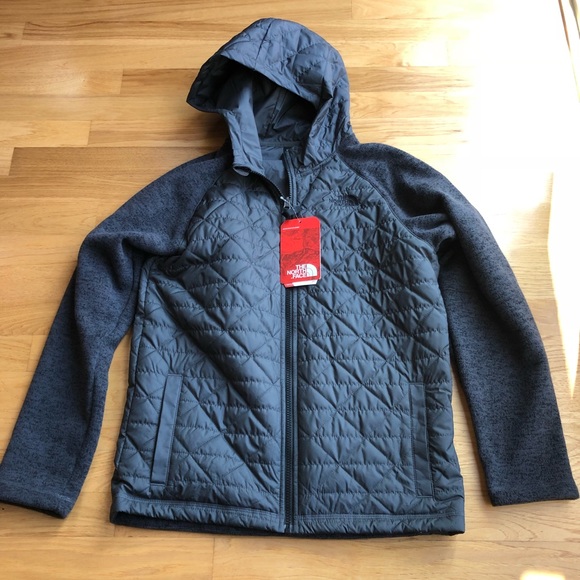 boys north face sweater